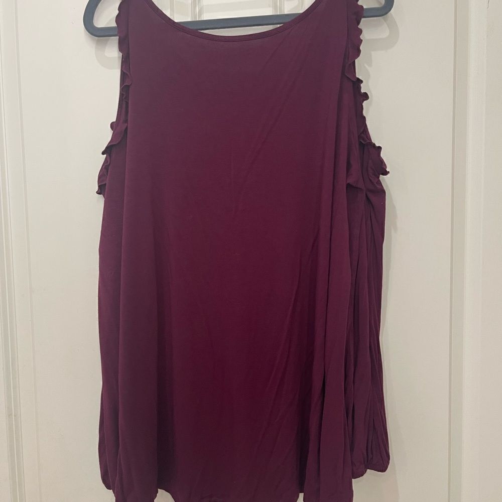 KENSIE COLD Shoulder Top GUC - Picture 7 of 7